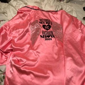 VICTORIAS SECRET ROBE